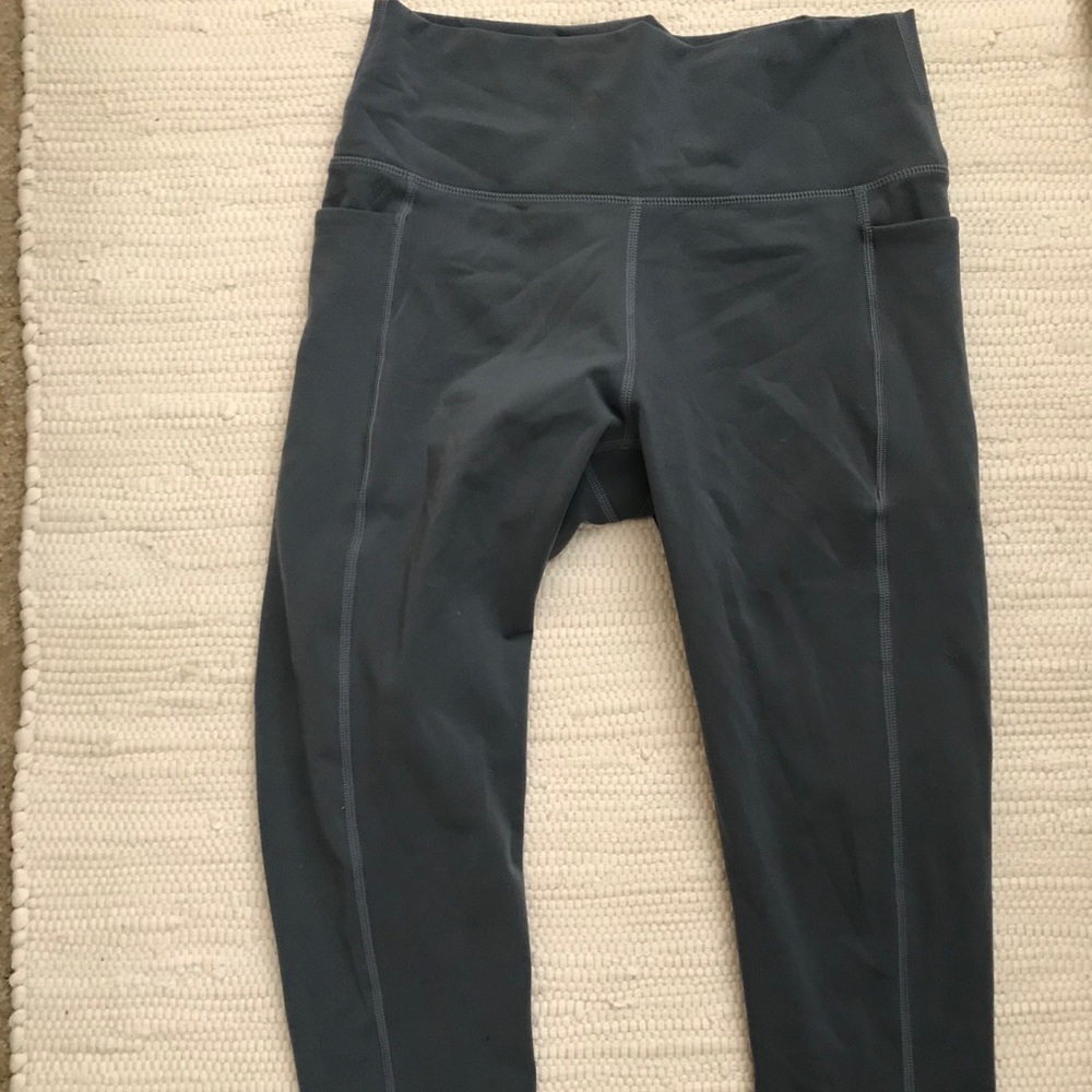 STRONG PHYSIQUEZ: 3/4 leggings